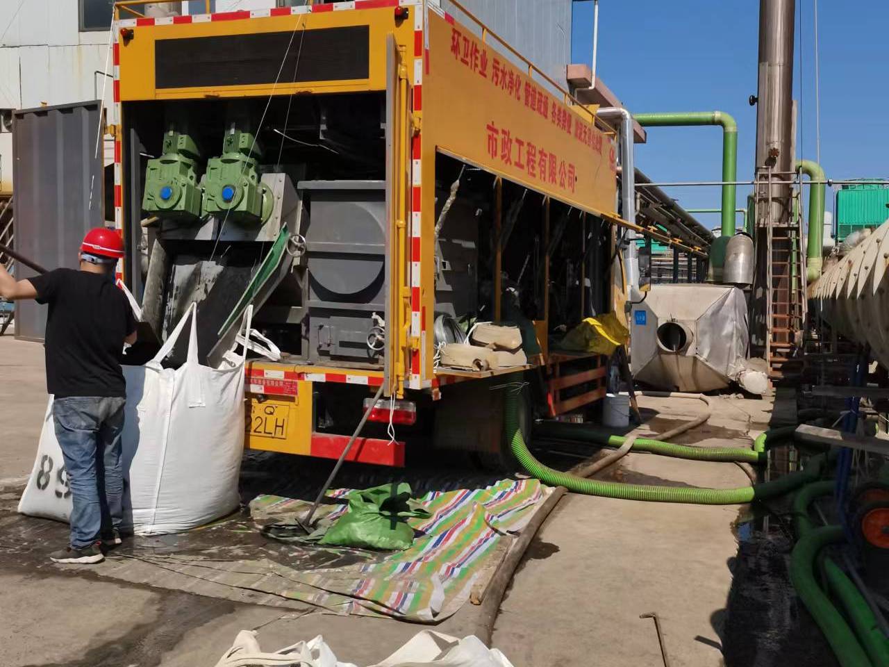 泌阳淤泥压干处理